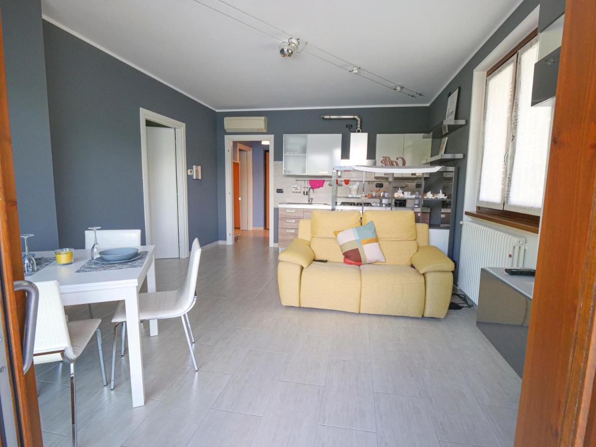 Full Of Colour Appartement Bellano Buitenkant foto